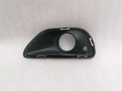 Крышка противотуманной фары Porsche Cayenne 958 92a 7P5807824 правая, решетка противотуманных фар