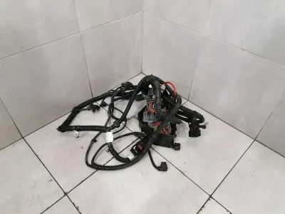 Boîte à fusibles du compartiment moteur Porsche Cayenne 958 92A 7P5971072AL