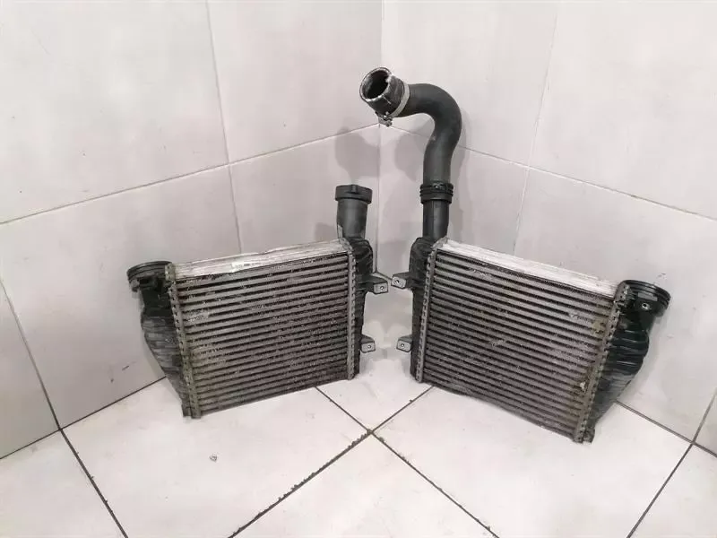 Porsche Cayenne 958 92A intercooler set 7L6145803D intercooler set 3.0 TDI