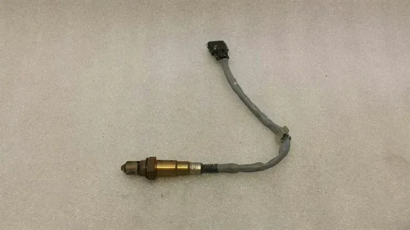 Mercedes C Class W205 Lambda Sensor 226A41733R Oxygen Sensor