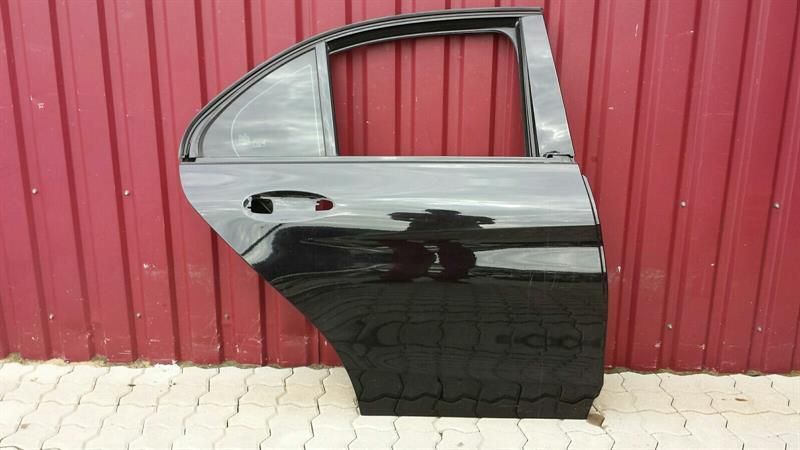 Mercedes C Class W205 Right Rear Door A2057300205 Door Rear Right