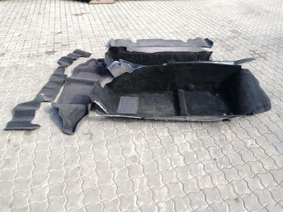 Zestaw dywaników podłogowych DODGE VIPER SRT-10 TU02DX9AC Wykładzina dywanowa