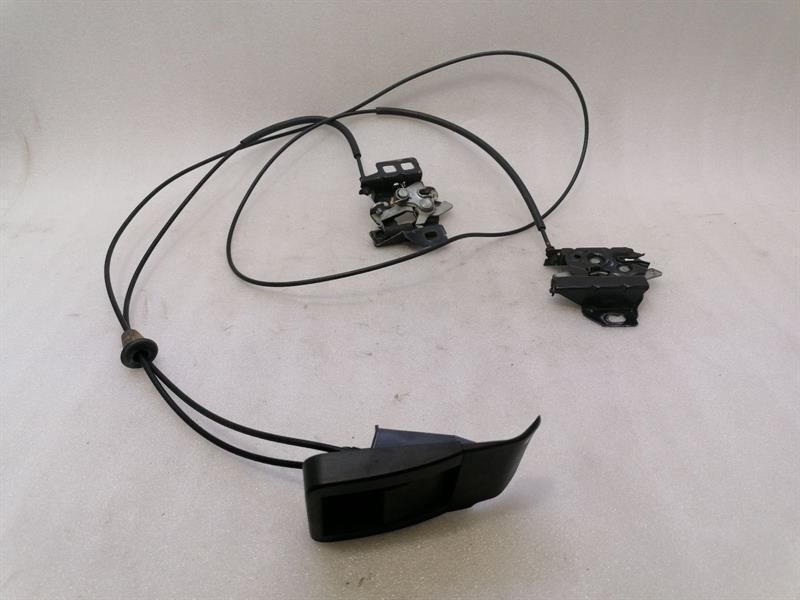 Chevrolet Corvette C6 Z06 LS7 Bonnet Lock 15910867 Hood Lock
