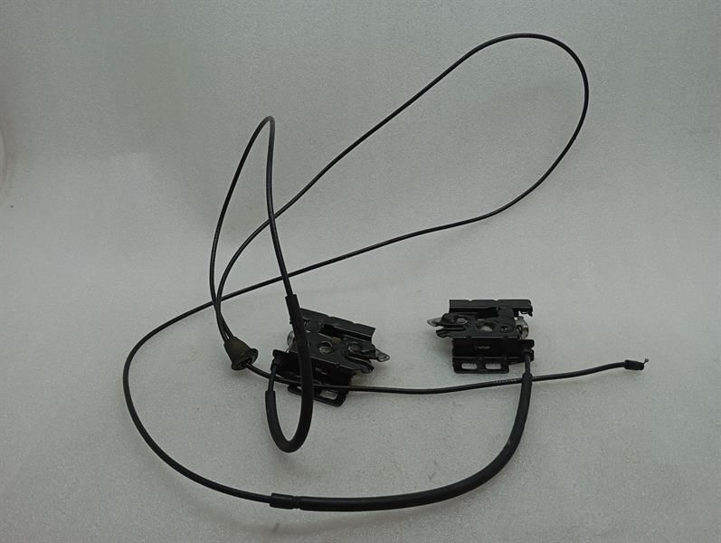 Chevrolet Corvette C6 Z06 LS7 Bonnet Lock 15910867 Hood Lock