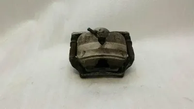 Mercedes C Class W205 преден десен апарат A2054210281 спирачен апарат преден десен