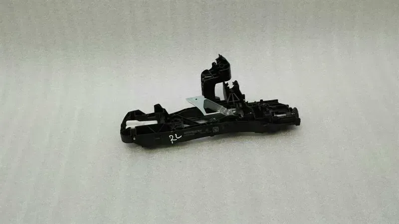 Mercedes C Class W205 RLH Door Handle Carrier A0997601700 Door Handle Carrier HL