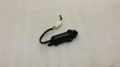 MERCEDES C Class W205 Left Sunblind Motor A2059063700 Drive Rear Roller Blind Left