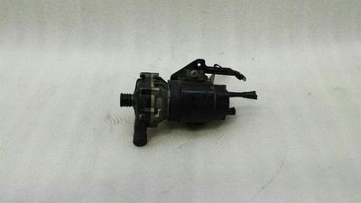 Mercedes CLS55 AMG W219 Additional Cooling Pump A0005000386 Coolant Pump