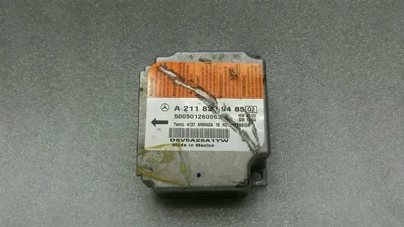 Mercedes CLS W219 Safety Module ECU A2118209485 Air Control Unit SRS