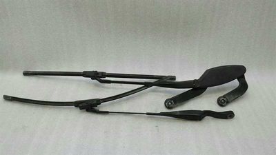 Mercedes CLS W219 Wiper Arm A2118200344 Windscreen Wiper Set