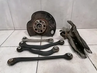 Комплект ступицы заднего левого колеса Mercedes CL W216 A2213503108, корпус подшипника ступицы заднего левого колеса