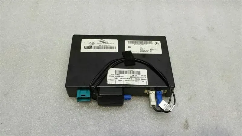 Mercedes W219 CLS Satellite Tuner A2408208189 Sirius Satellite ECU