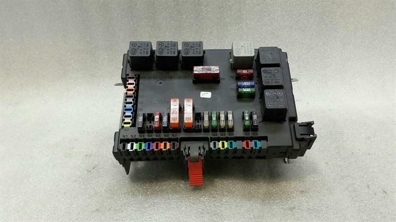 Mercedes CL W216 W221 Fuse Box A2215450801 Fuse Box