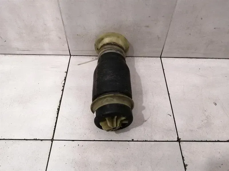 Mercedes E Class W212 W218 RRH Air Spring A2123200825 Air Suspension Spring Rear