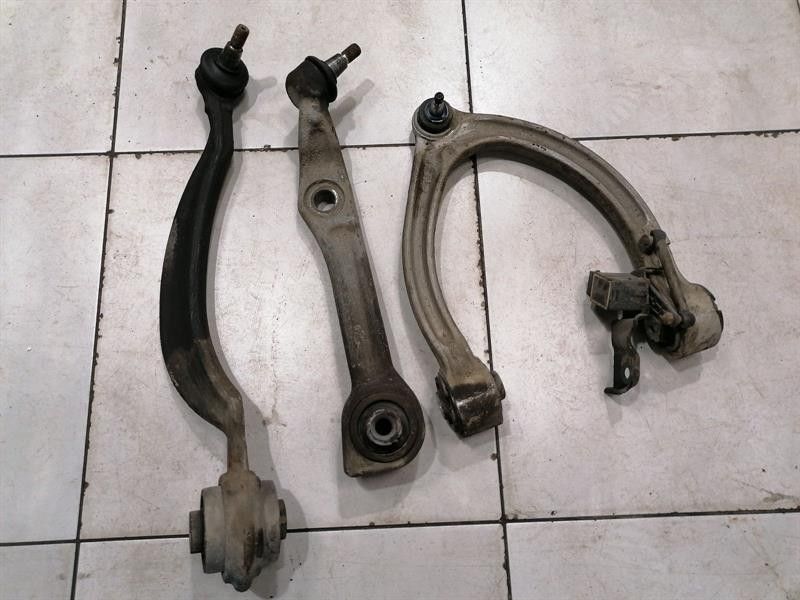 Mercedes S-Class W221 Right Front Wishbone A2213303811 Wishbone Front Right