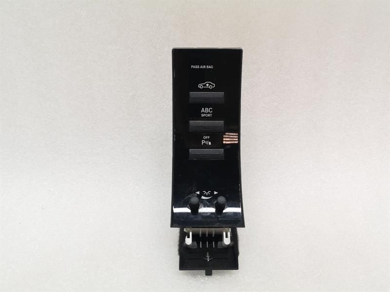 Mercedes S-Class W221 ABC Suspension Switch A2218217151 Switch Block