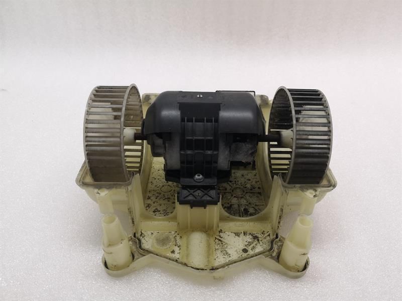 Mercedes S-Class W221 S63 AMG Heater Blower A2218202714 Engine Heater Blower