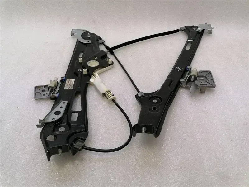 Mercedes CLS W219 Right Front Door Winder A2197201046 Window Regulator Front Right