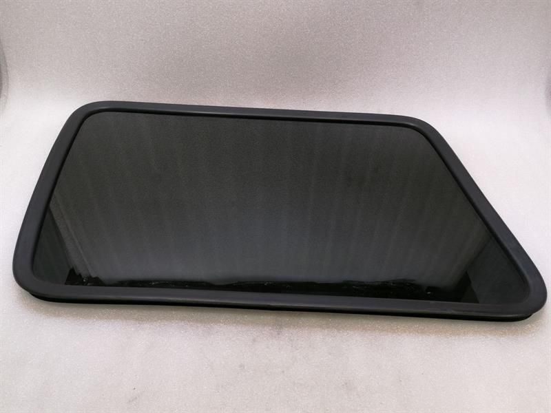Mercedes G-Wagen W463 Left Rear Quarter Glass A4636733510 Door Window 1⁄4 Rear Li