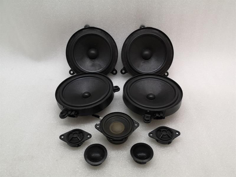 Mercedes G-Wagen W463 Speaker Set A4638211302 Speaker Set