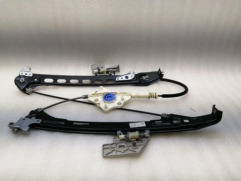 Mercedes CLS W219 Right Rear Door Winder A2197301046 Window Regulator Rear Right