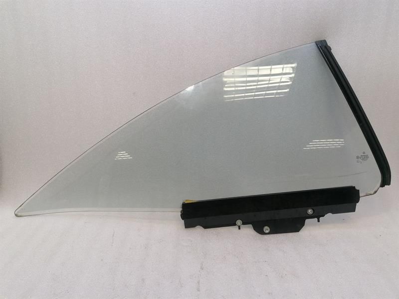 Mercedes CL W216 Right Rear Quarter Glass A2166700410 Door Window 1⁄4 Rear Right