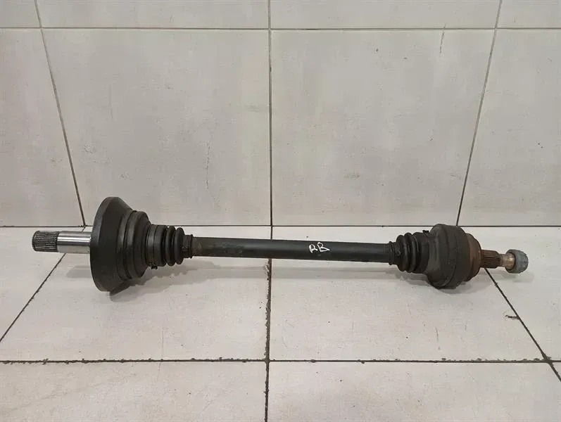 Mercedes CL63 W217 Drive Shaft Rear Re A2223502004 Rear Right Drive Shaft