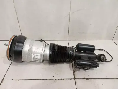 Mercedes CL63 AMG W217 amortizators aizmugurē A2173204300 amortizators aizmugurē pa kreisi