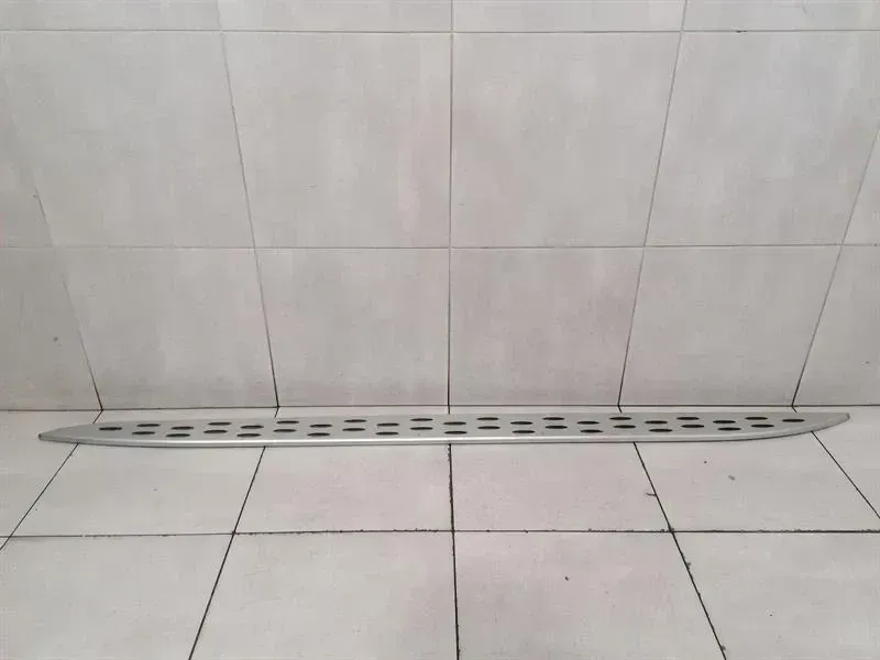 Mercedes GLE W292 C292 Left Side Step A1666900375 Side Sills