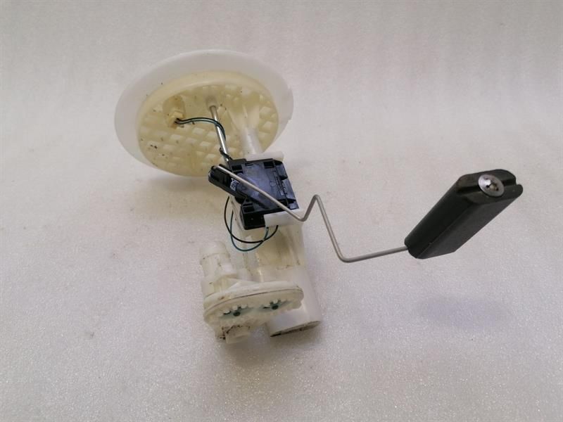 Mercedes GLE W166 Fuel Transmitter Unit A1664700390 Tank Transmitter