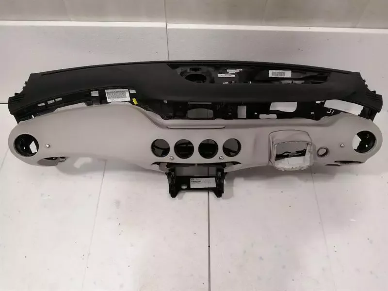 Mercedes CL W217 Dashboard A2176801087 RHD UK GREIGE GREY LEATHER EXCLUSIVE