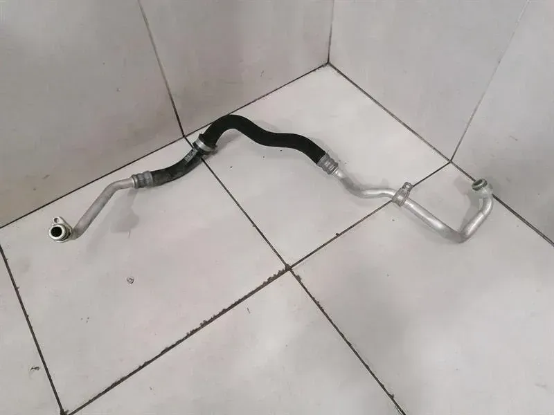 Mercedes SL R231 SL63 AMG Oil Pipe A2315002400 Hose Oil Line