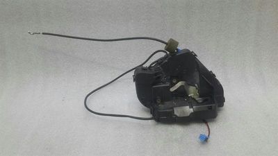 Замок задней левой двери Mercedes CLS W219 A2197300135, замок задней левой двери HL