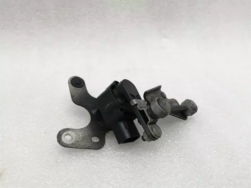 Mercedes SL R231 RRH Level Sensor A2319057900 Level Control Rear Right