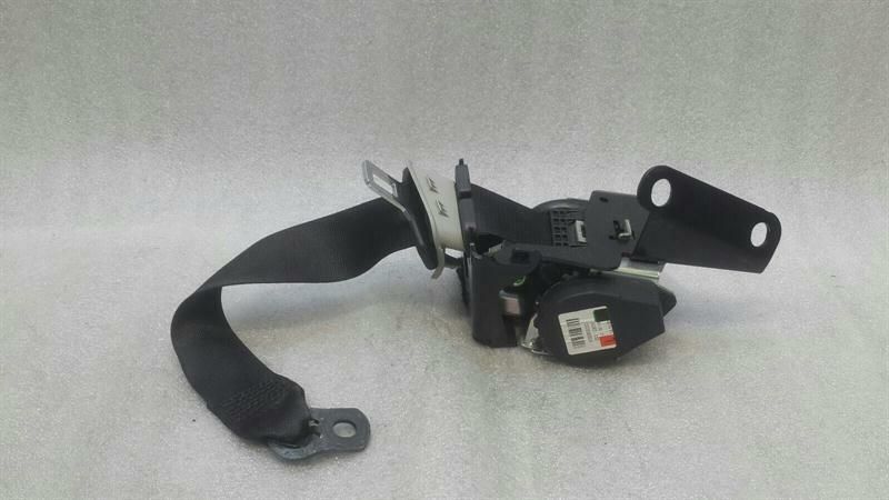 Mercedes CLS W219 front seat belt A2198600185 seat belt belt front left