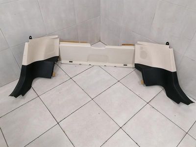 Mercedes SL R231 aizmugurējā pārsega komplekts A2316901801 aizmugurējā apdares komplekts PVC PORCEL