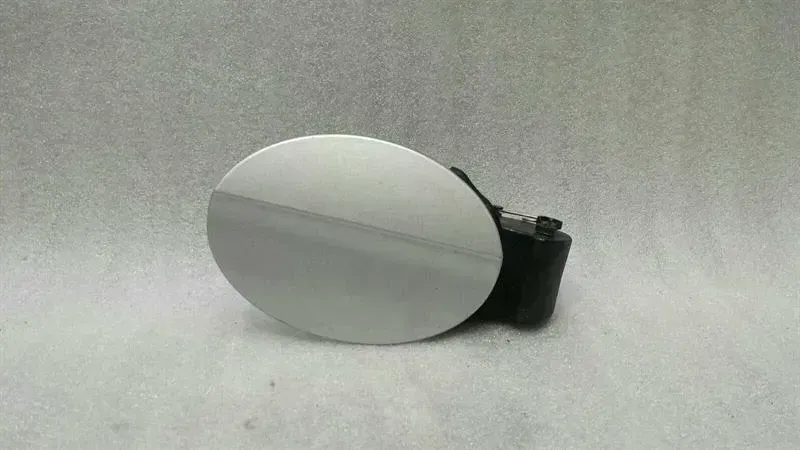 Mercedes CLS W219 fuel filler cap A2197570106 fuel cap fuel flap