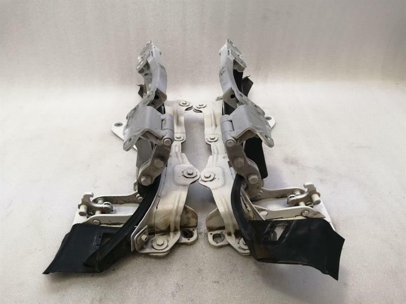 Mercedes CL W215 Door Hinge Set of 2 A2157200237 Door Hinge Set