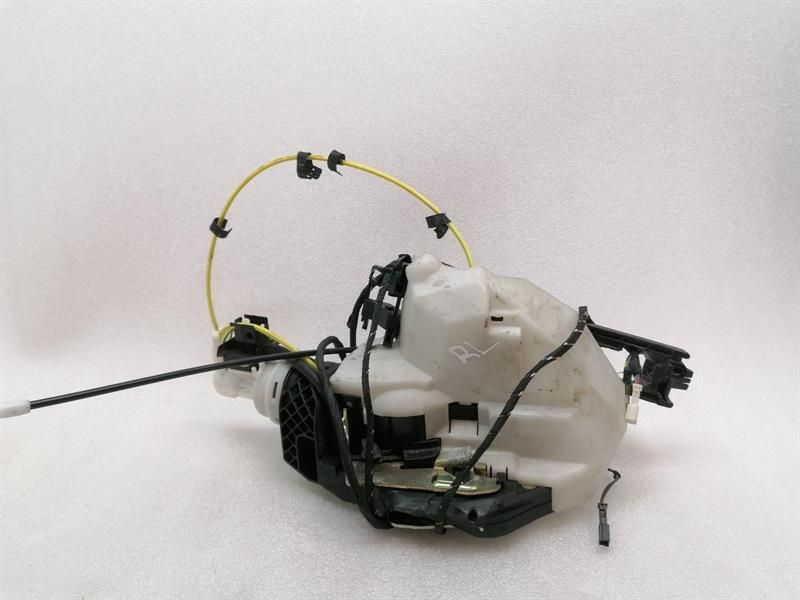 Mercedes S-class W220 rear left door lock A2207307135 door lock HL KEYLESS