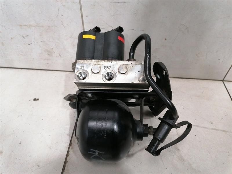 Mercedes S-class W220 front ABC hydraulic valve A2203200358 hydraulic valve ABC