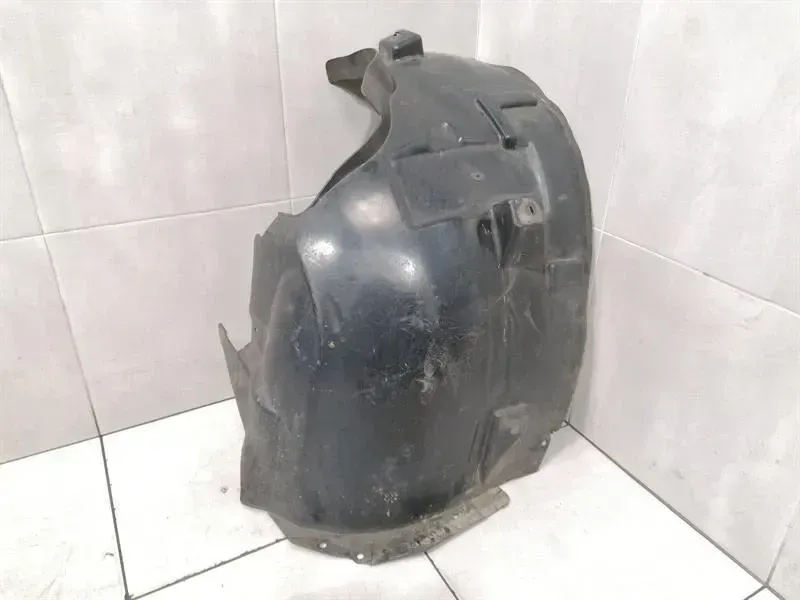 Mercedes GLS X166 GLS63 AMG FR Wheel Arch Liner A1668847722 WHEEL RUN COVER VR