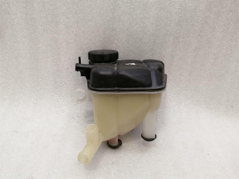 Mercedes GLS X166 GLS63 Expansion Tank A1665000049 Expansion Tank Coolant