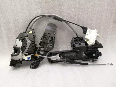 MERCEDES GLS X166 RIGHT DOOR LOCK A0997201801 DOOR LOCK FRONT RIGHT SOFT CLOSE