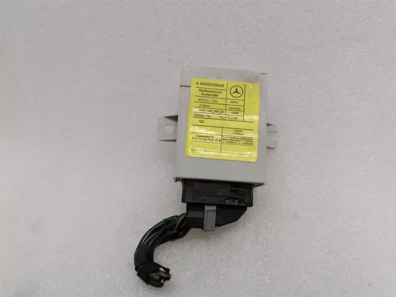 MERCEDES SL R230 ELECTRONIC MODULE A0028209926 CONTROL UNIT TYRE PRESSURE