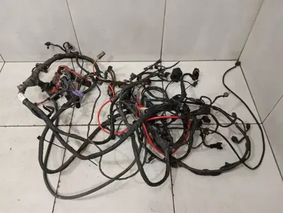 Câblage du compartiment moteur Mercedes S55 AMG W220 A2205403533 Faisceau de câbles du compartiment moteur M113