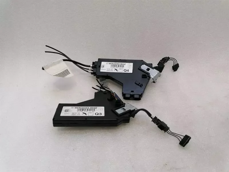 MERCEDES SL R230 AERIAL / ANTENNA A2308201289 AERIAL SET