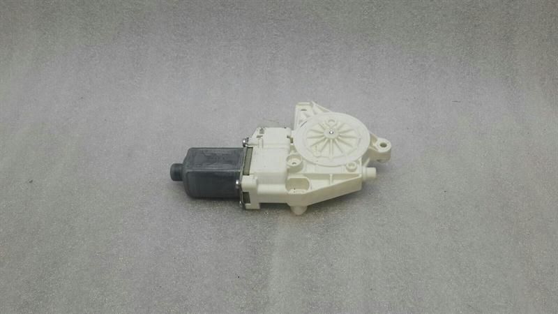 Mercedes GLE W166 door window motor A1669060201 window regulator motor front left
