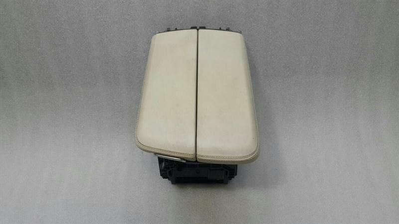 Mercedes GLE W166 RHD armrest A1666804403 right handlebar porcelain leather