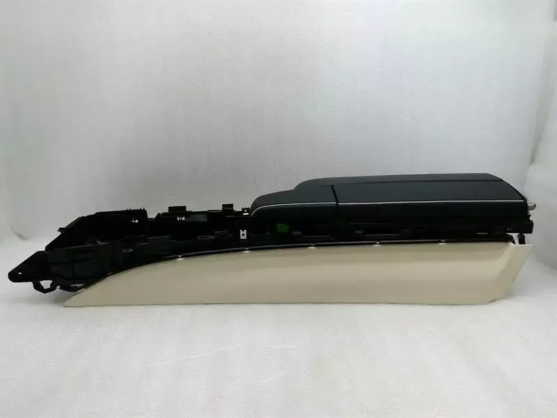 Mercedes SL R231 Center Console A2316804701 RHD RIGHT HANDLEBAR