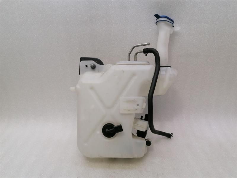 Mercedes SL R231 Washer Fluid Reservior A2318690100 Wiper Water Tank